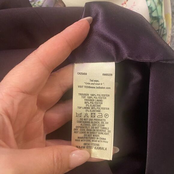 Ted Baker play suit, size M - Picture 14 of 14